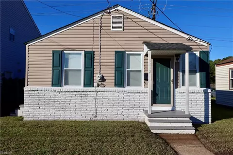 1112 Matthew Henson St, Norfolk, VA 23505