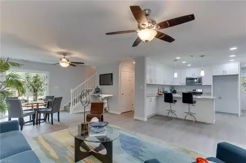 840 Crepe Myrtle Ln, Virginia Beach, VA 23455