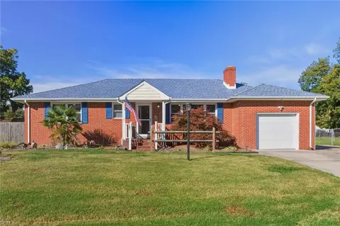 5728 Hawthorne Ln, Portsmouth, VA 23703