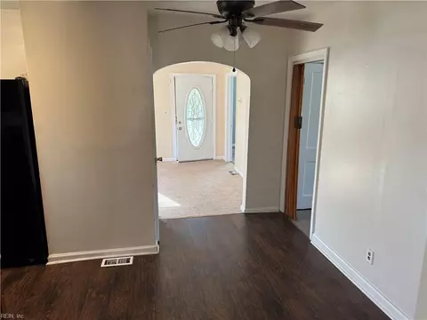 6400 Clare Rd, Norfolk, VA 23513 photo 10