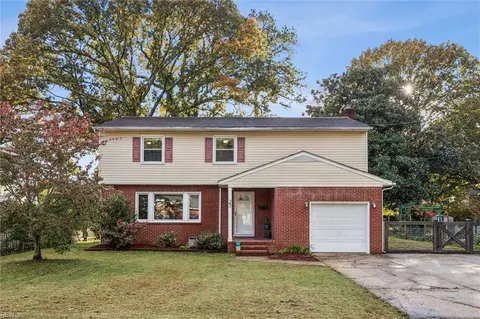 23 Patton Dr, Newport News, VA 23606