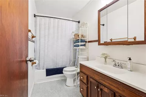 1821 Hurst Dr, Hampton, VA 23663 photo 27