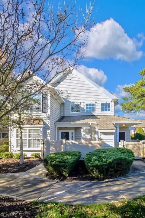 901 Lakeside Dr, Suffolk, VA 23435