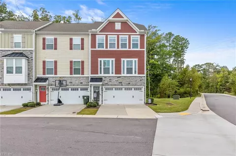 1753 Fortune Ter, Chesapeake, VA 23323