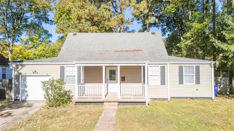 4846 Winthrop St, Norfolk, VA 23513