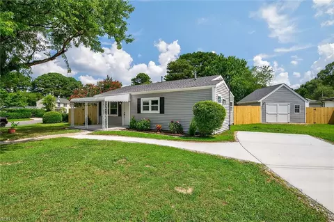 1330 Wingfield Ave, Chesapeake, VA 23325