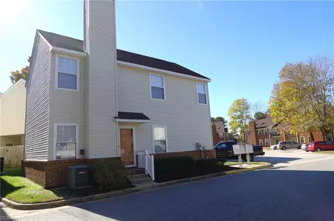 214 Quarter Trl, Newport News, VA 23608