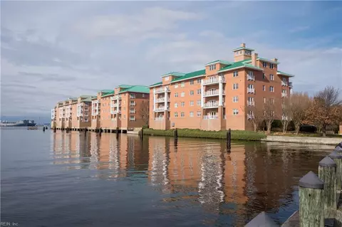 303 Brooke Ave #201, Norfolk, VA 23510
