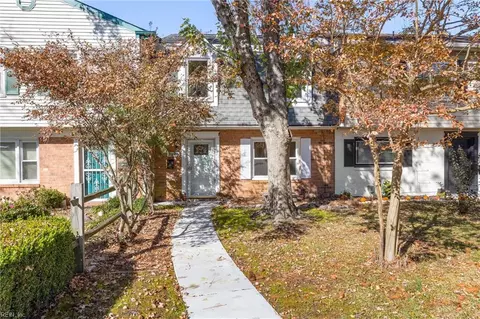 2240 Chadwick Dr, Virginia Beach, VA 23454