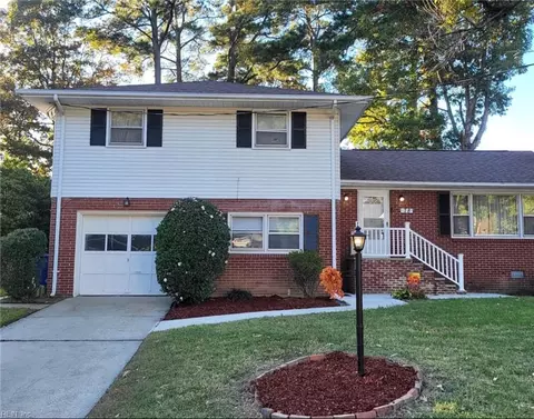 78 Henry Clay Rd, Newport News, VA 23601