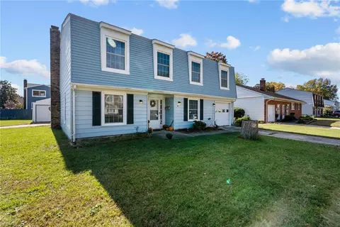48 Santa Barbara Dr, Hampton, VA 23666