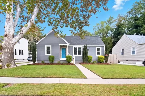 8472 Portal Rd, Norfolk, VA 23503