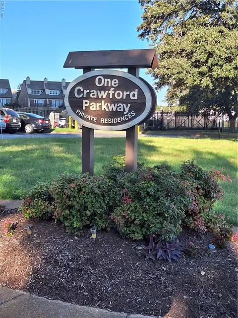 1 Crawford Pw Pkwy #903, Portsmouth, VA 23704