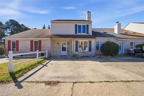 459 Troon Chse Chase, Virginia Beach, VA 23462