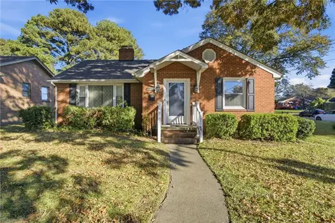 2233 Rodgers St, Chesapeake, VA 23324