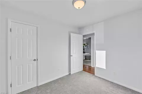 Bedroom - 214 Cellardoor Ct, Hampton, VA 23666 photo 4 of 7