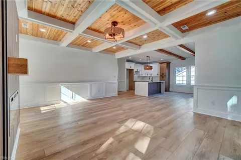 Living - 3818 Shell Rd, Hampton, VA 23669 photo 4 of 4