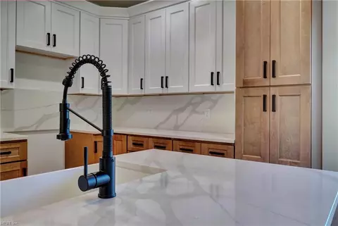Kitchen - 3818 Shell Rd, Hampton, VA 23669 photo 2 of 5