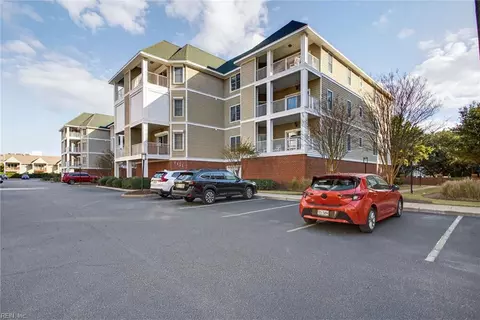 2421 Ocean Shore Cres #401, Virginia Beach, VA 23451
