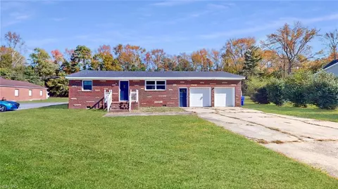 2436 Nansemond Pw Pkwy, Suffolk, VA 23434