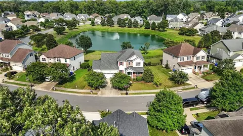 3419 Raintree Cir, Suffolk, VA 23435