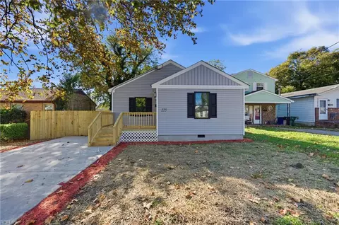 225 Poplar Ave, Newport News, VA 23607