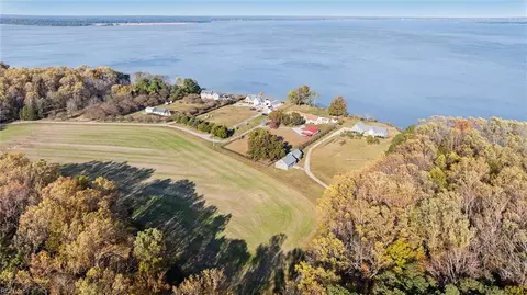 3 38ac Mount Ivy Ln, Surry County, VA 23883