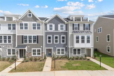 111 Bracewell Ln, Yorktown, VA 23692