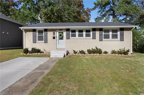1217 Cleona Dr, Chesapeake, VA 23324