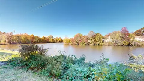 952 Saint Andrews Rch Reach #A, Chesapeake, VA 23320