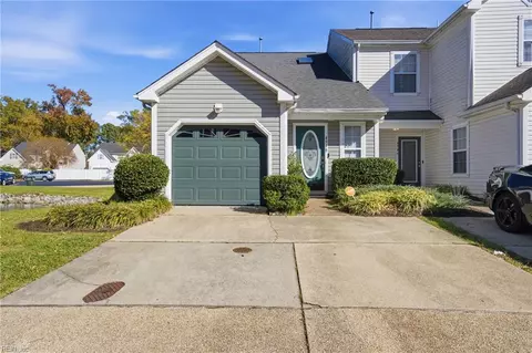 4948 Kemps Lake Dr, Virginia Beach, VA 23462
