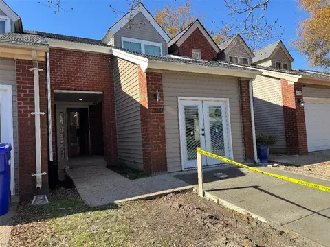 1260 Hillock Xing, Virginia Beach, VA 23455