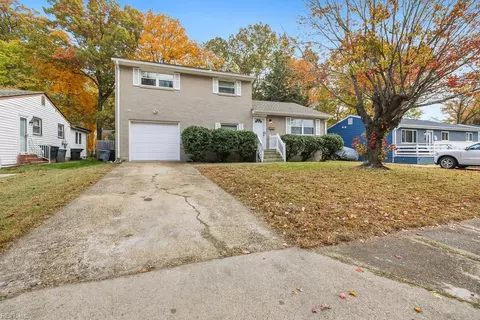 1126 Gatling Dr, Hampton, VA 23666