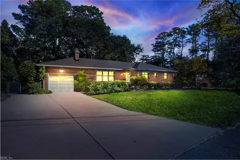 4208 Battery Rd, Virginia Beach, VA 23455