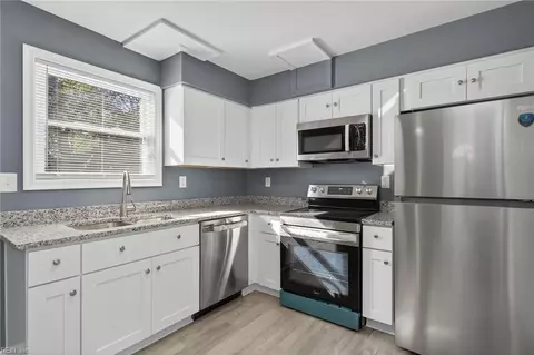 8417 Boush Creek Ave, Norfolk, VA 23505