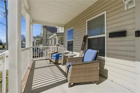 1912 County St, Portsmouth, VA 23704