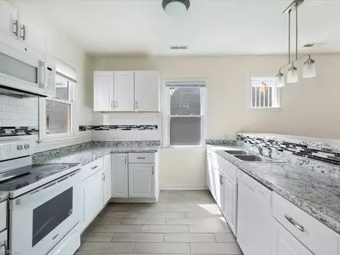 3414 Hull St, Richmond, VA 23224