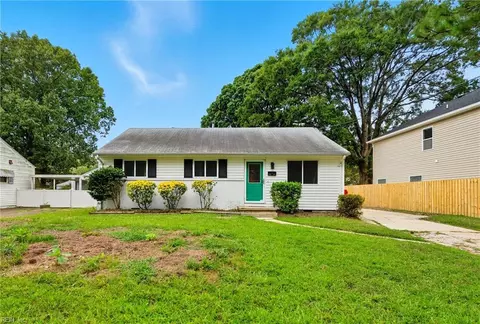 2512 Chesapeake Ave, Chesapeake, VA 23324
