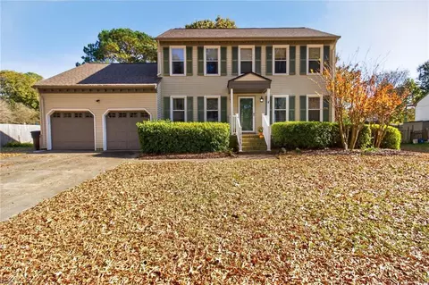 2192 Rosewell Dr, Virginia Beach, VA 23454