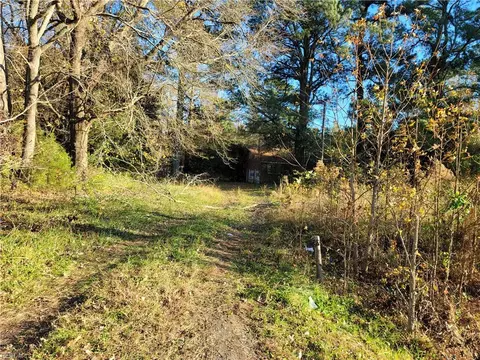 768 Carolina Rd, Suffolk, VA 23434