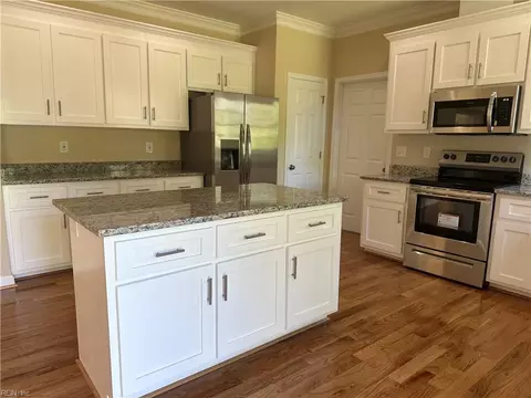 Kitchen - 191 Hall Rd, Hampton, VA 23669 photo 3 of 4