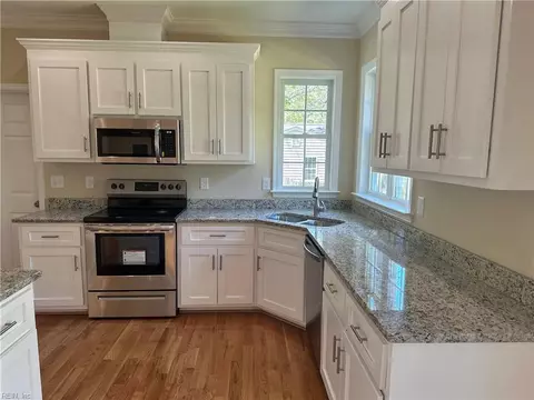 Kitchen - 191 Hall Rd, Hampton, VA 23669 photo 2 of 4