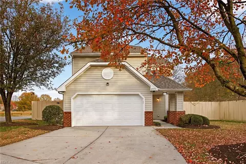 2813 Big Bend Dr, Chesapeake, VA 23321