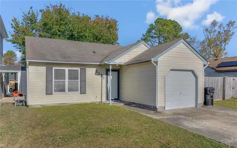 5131 Rugby Rd, Virginia Beach, VA 23464
