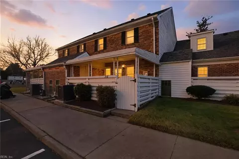3141 Reese Dr, Portsmouth, VA 23703