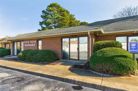 5907 W Norfolk Rd #102, Portsmouth, VA 23703