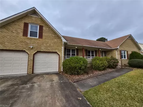 1425 Round Hill Dr, Virginia Beach, VA 23456