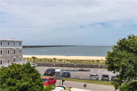 4603 Ocean View Ave, Virginia Beach, VA 23455