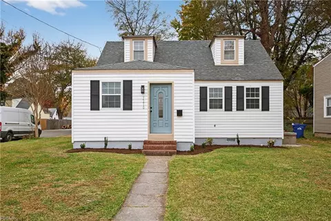 3210 Winchester Dr, Portsmouth, VA 23707