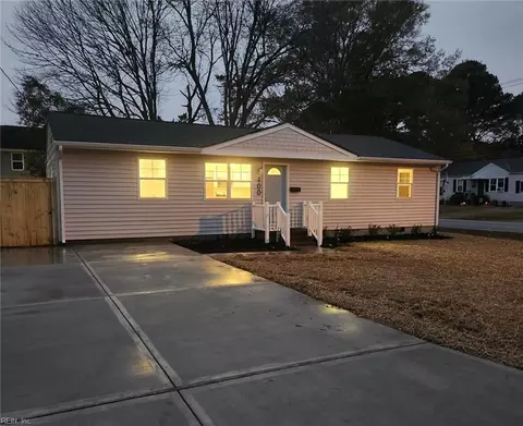 400 Sharp St, Virginia Beach, VA 23452